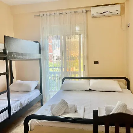 Hotel Asteri 2*