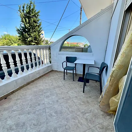 Ξενοδοχείο Asteri 2*