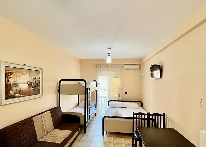 Asteri Hotel Velipoje