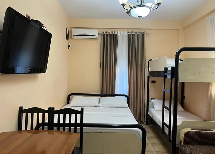 Asteri Hotel Velipoje